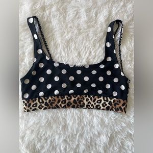 VS PINK Ultimate Scoop Neck Sports Bra | L